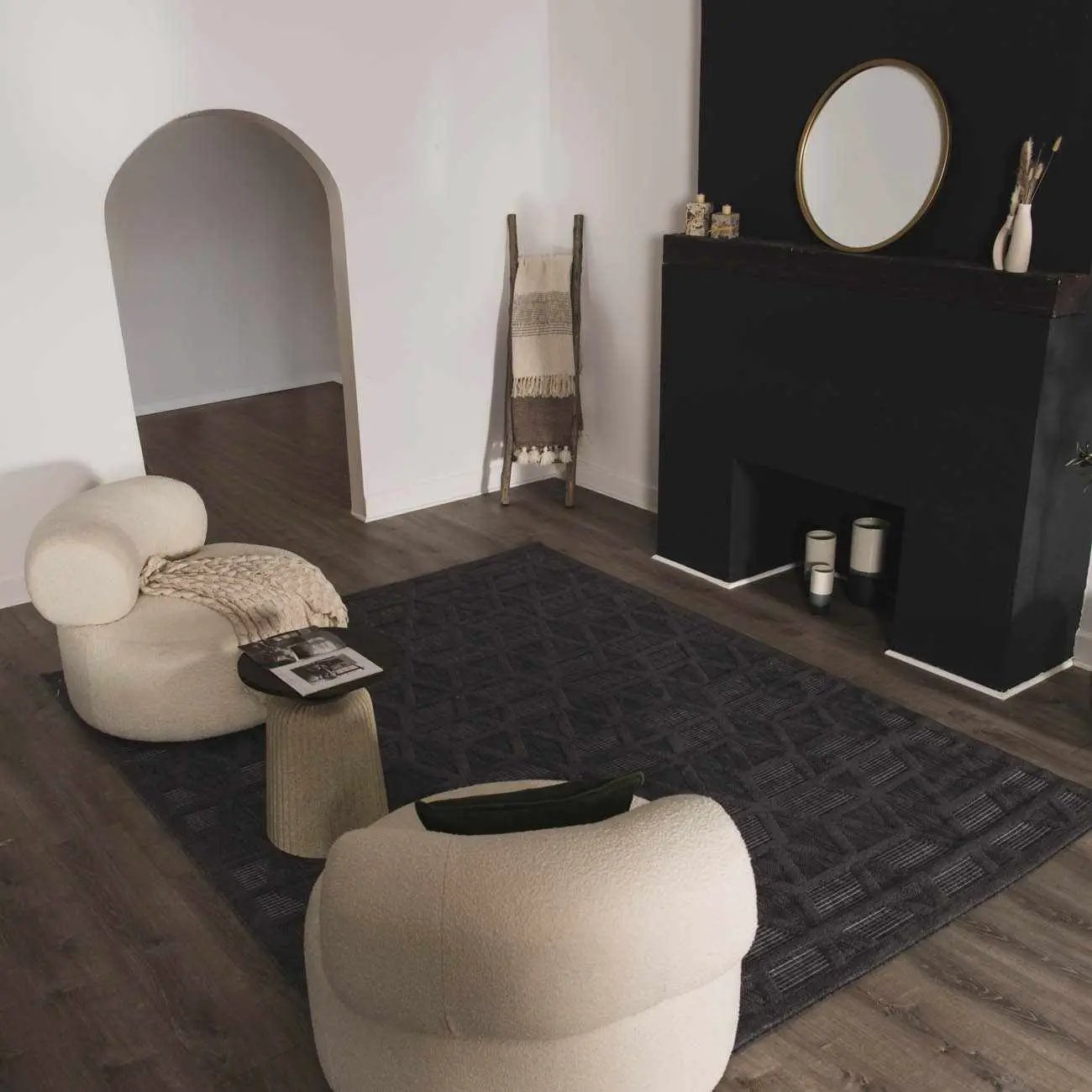 Nuri Black Outdoor Rug - Clearance by Boutique Rugs
