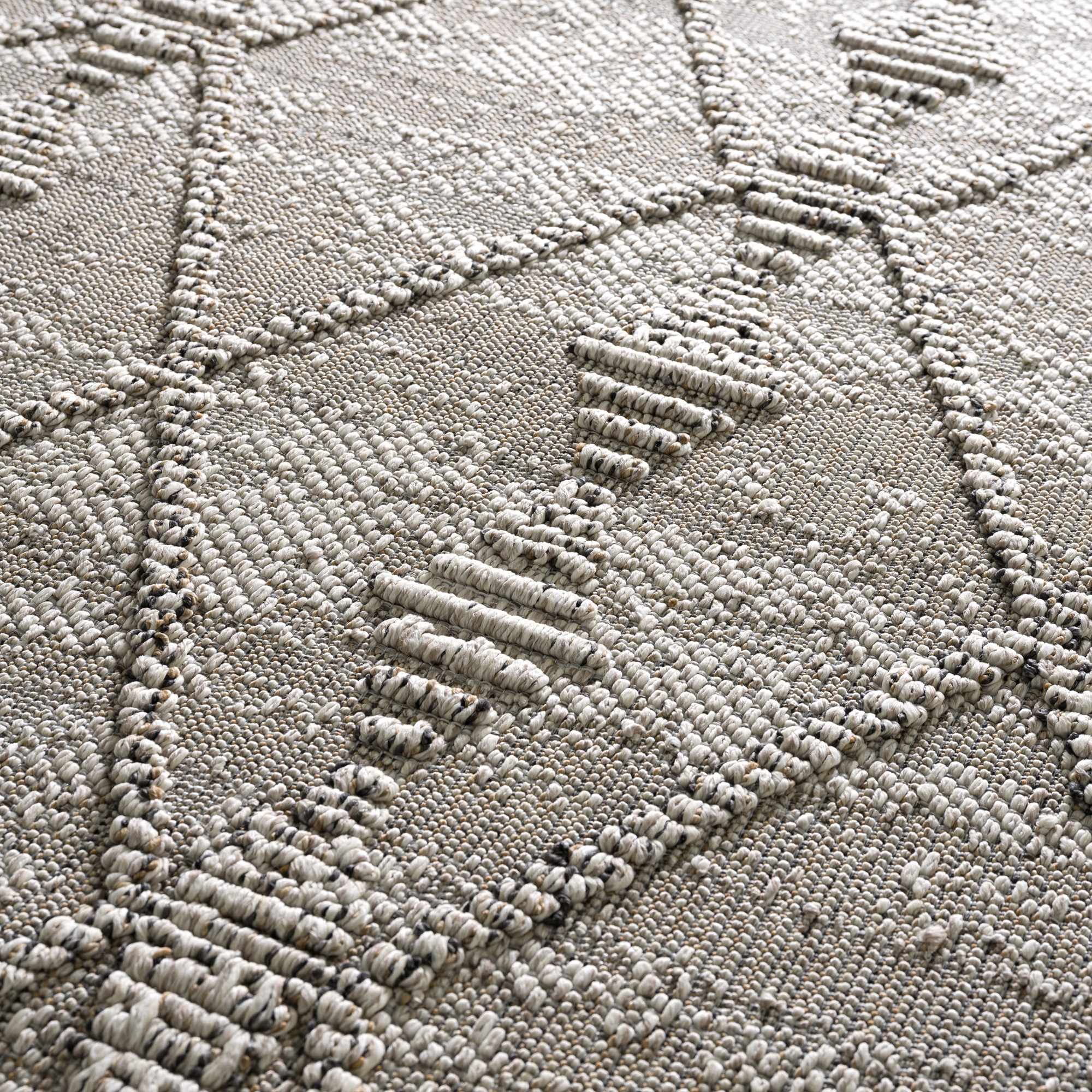 Nyla Bone Indoor & Outdoor Rug - 2x3 - Clearance by Boutique Rugs
