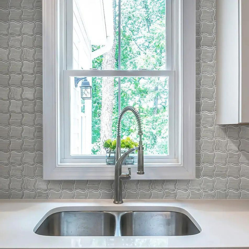 Gray Beige 8x11 Polished Multi-shaped Bianco Carrara Bardiglio Marble Mosaic Tile (5 pack, 3.19 sq ft/case) by Apollo Tile