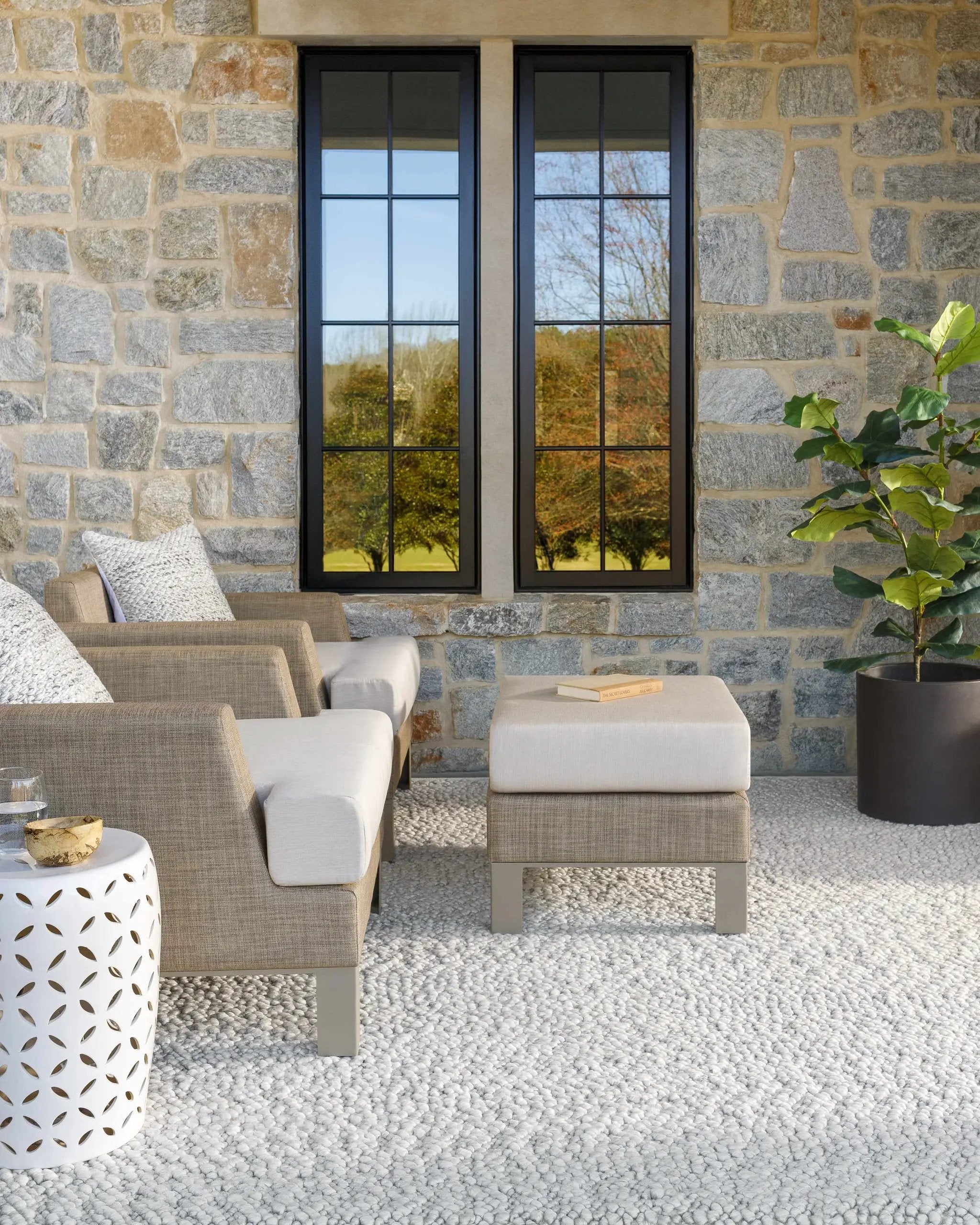 Oved Area Rug - Clearance by Boutique Rugs