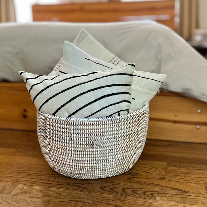 White Oval Basket, photo 2 of 5