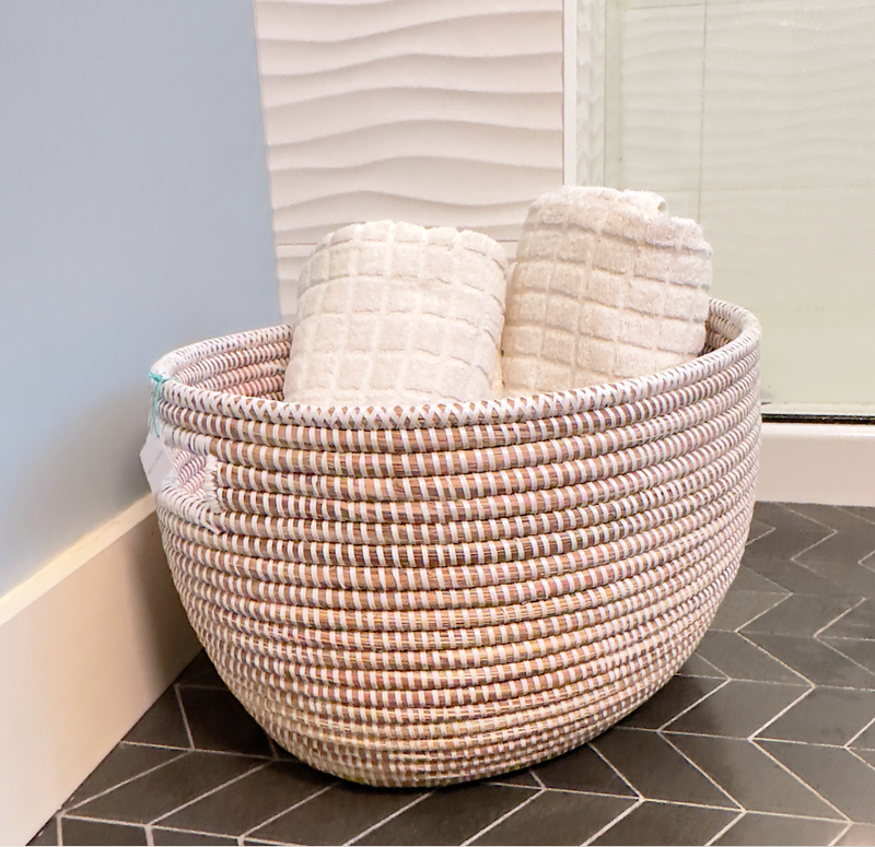 White Oval Basket, photo 3 of 5