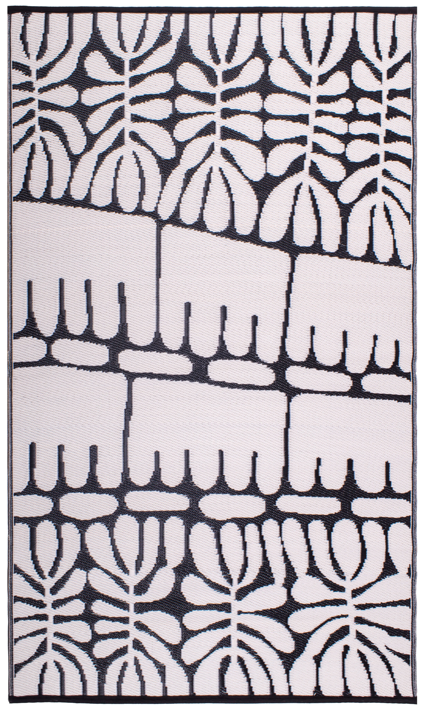 Serowe - Black & White Outdoor Rug for Patio by Fab Habitat