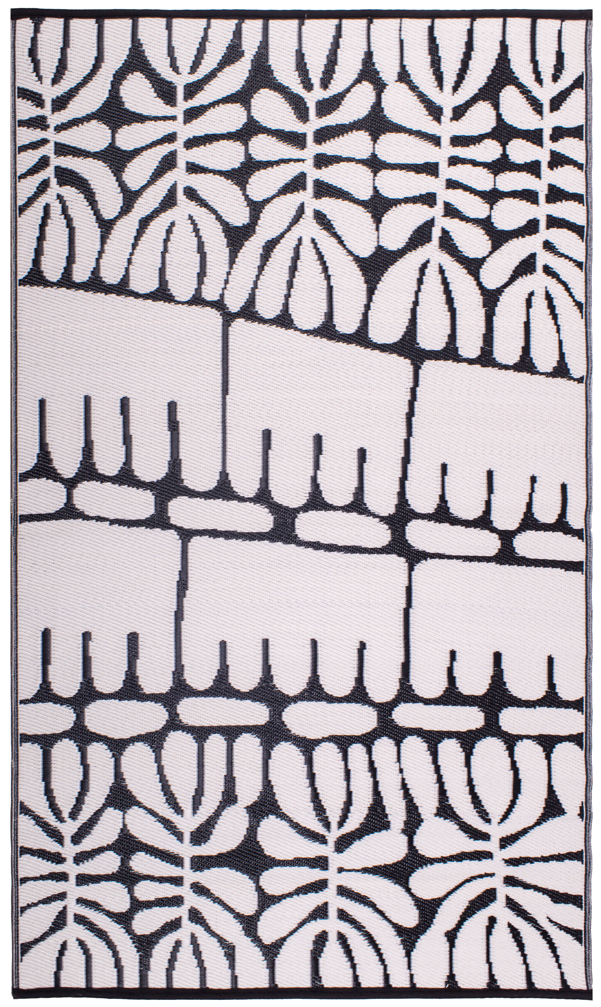 Serowe - Black & White Outdoor Rug for Patio by Fab Habitat