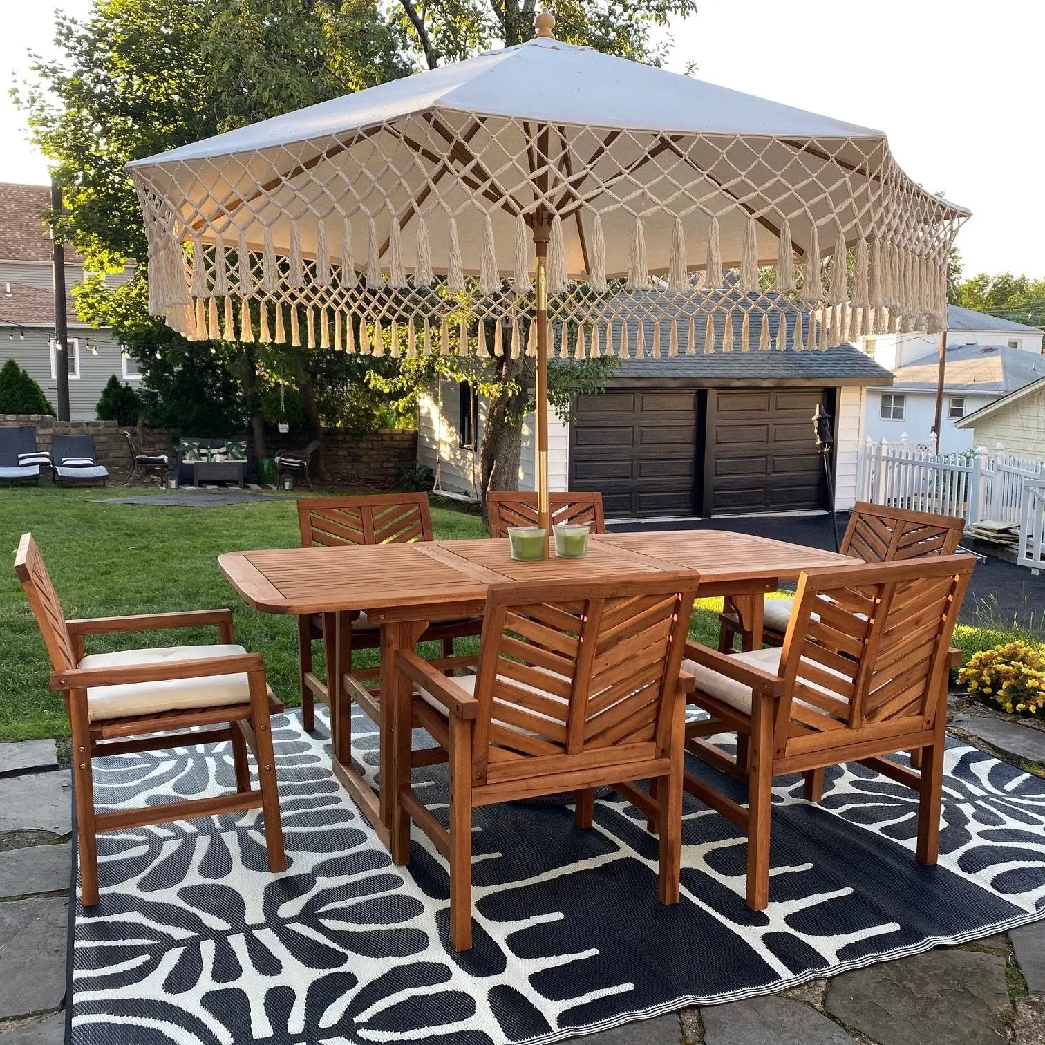 Serowe - Black & White Outdoor Rug for Patio by Fab Habitat