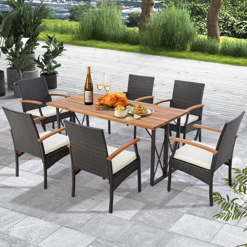 Patio Wicker Chair Set of 2/4 with Soft Zippered Cushion by DirectDeals