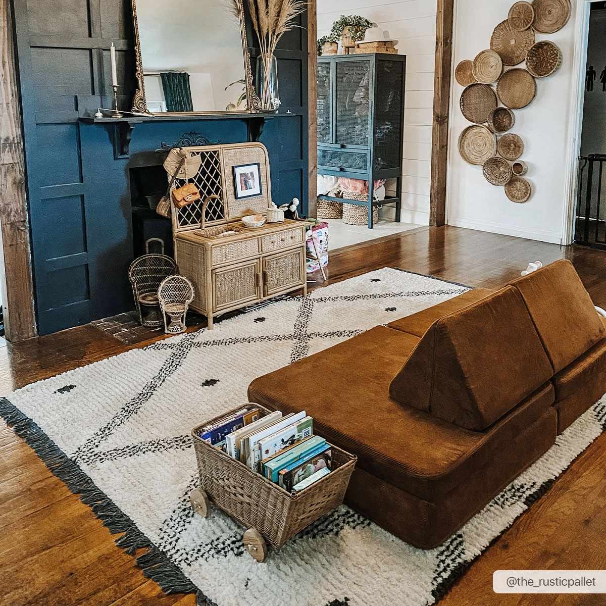 Shae Area Rug by Boutique Rugs