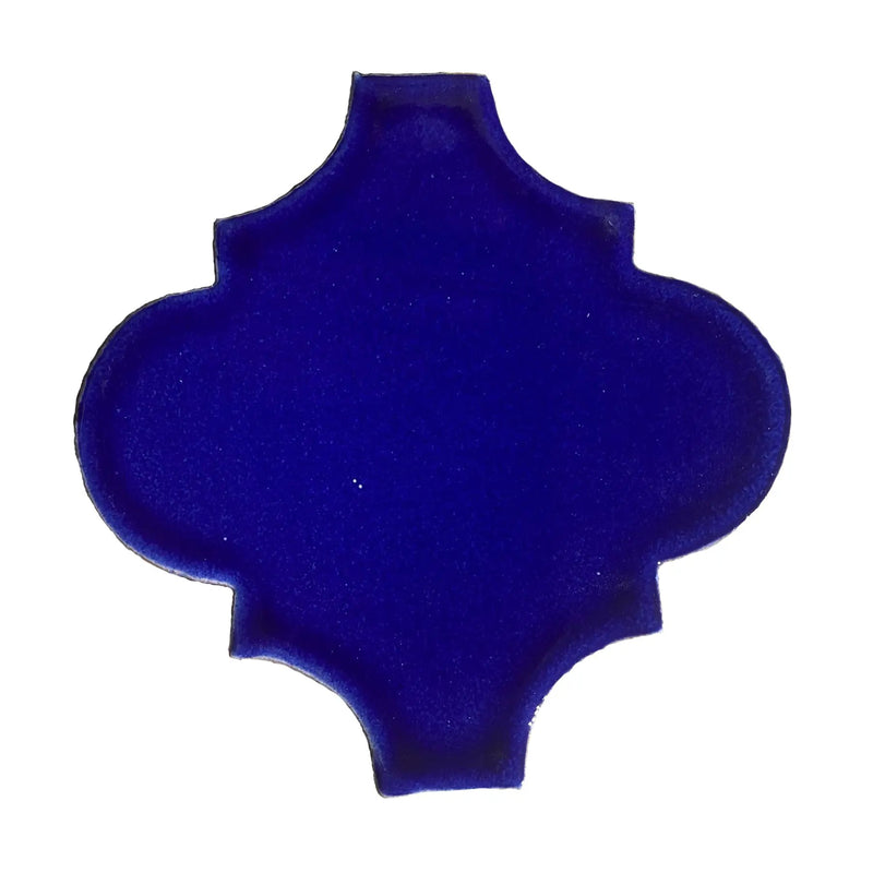 Azul Sobre Blanco by Place Of Clay