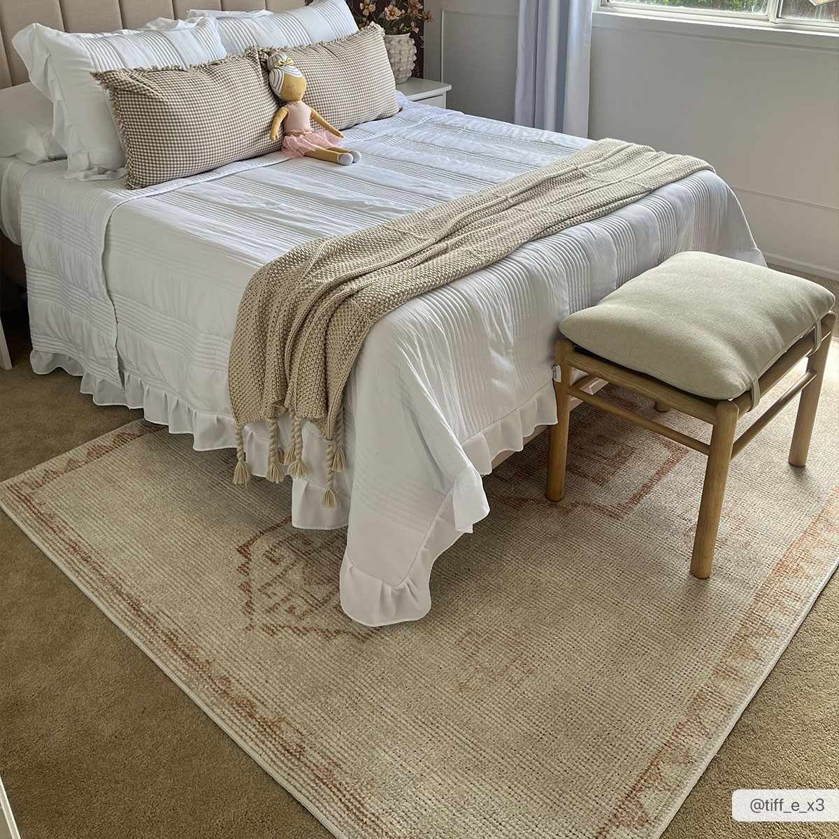 Solana Machine Woven Becki Owens x LIVABLISS BOOC-2301 Area Rug by Boutique Rugs