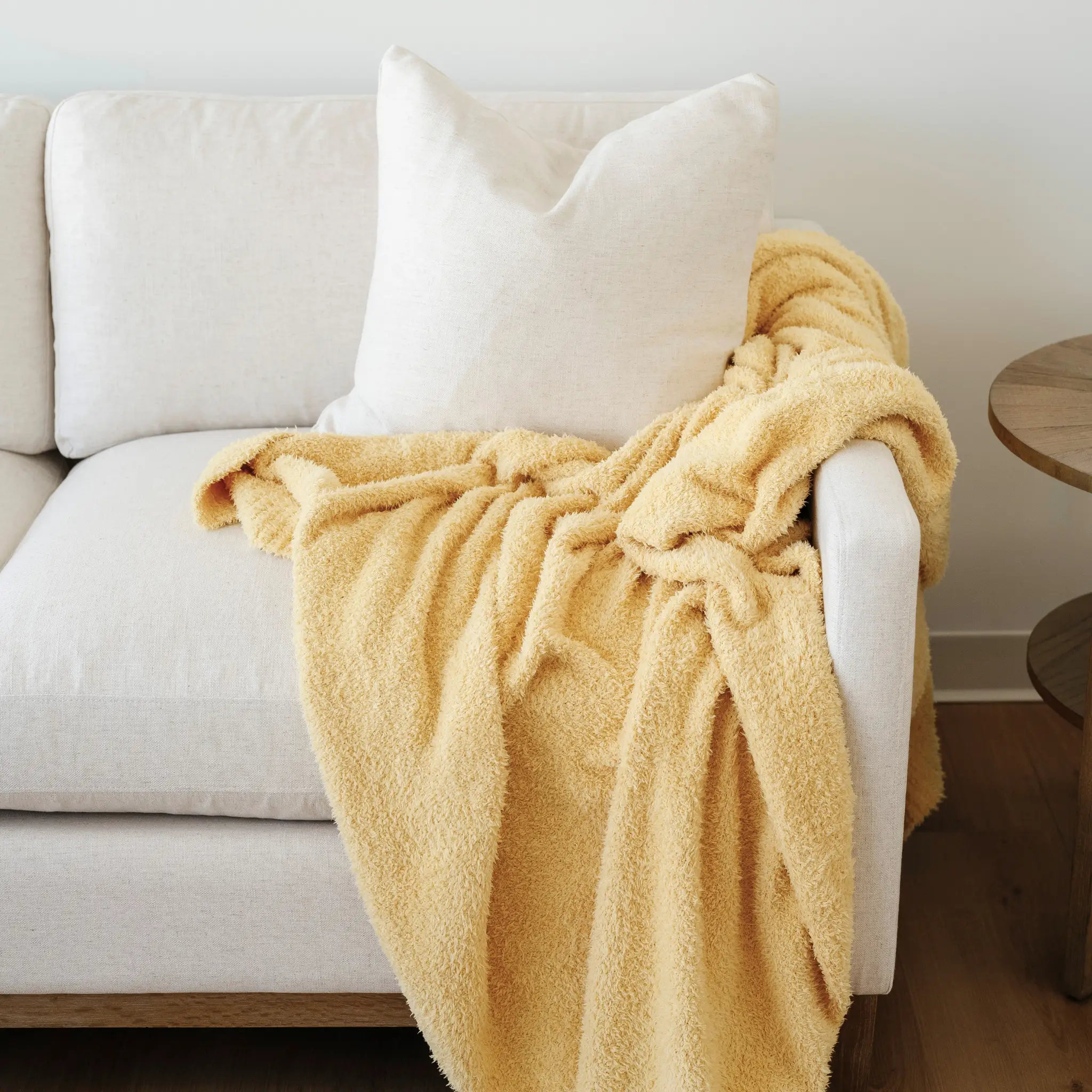 Bamboni XL Bamboo Rayon Throw Blanket by HouseOfZazla