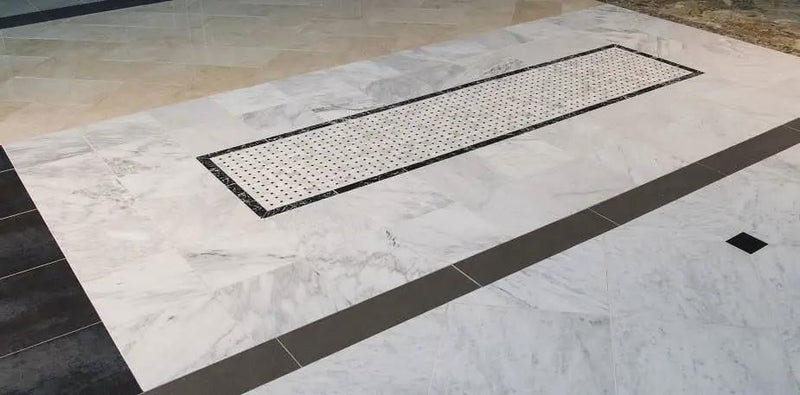 China Black W/vein Polished Marble Tiles 12x12 in a finished room
