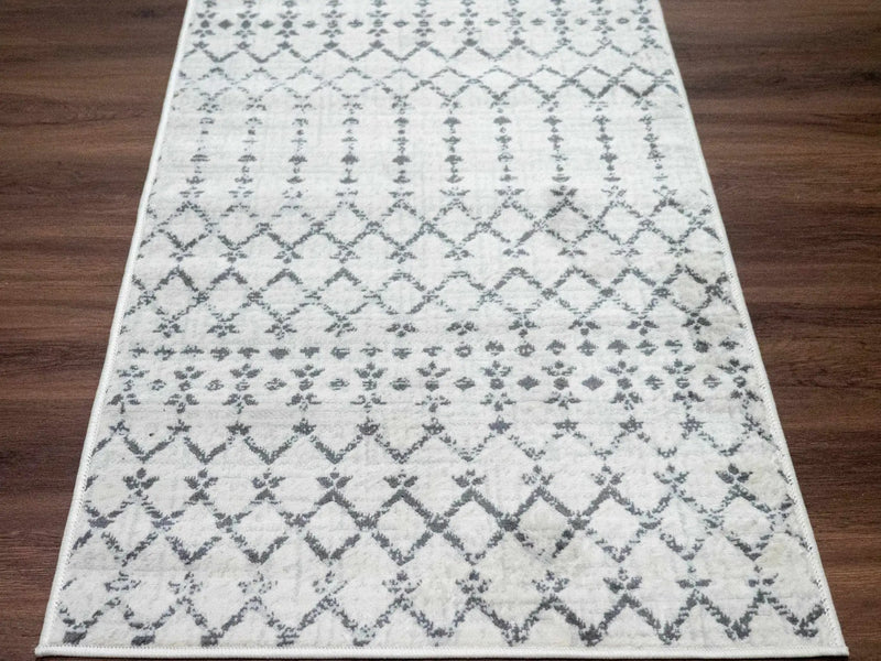 Tigri Aztec 2310 Ivory Rug - Clearance by Boutique Rugs