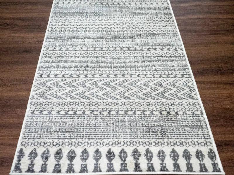 Tigri Aztec Ivory & Gray 2311 Rug - Clearance by Boutique Rugs