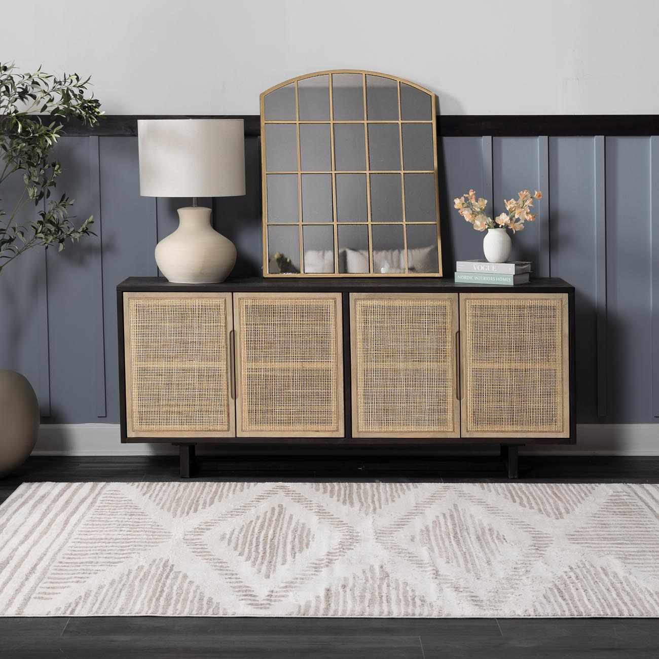 Tigrisis Beige 2328 Area Rug - Clearance by Boutique Rugs
