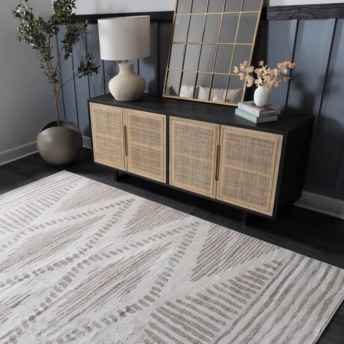 Tigrisis Beige 2328 Area Rug - Clearance by Boutique Rugs