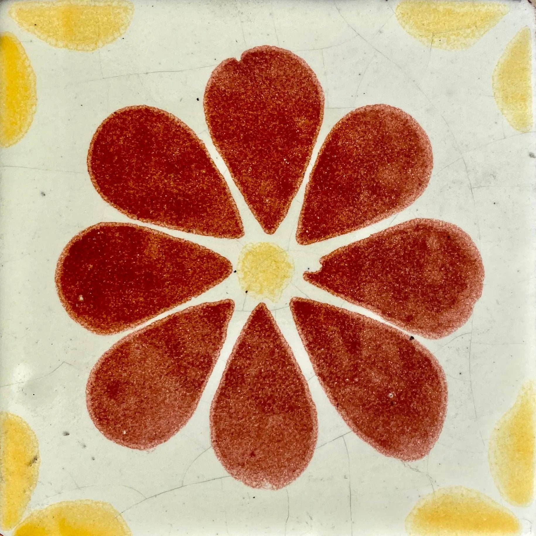 Amapola Terracotta Y Amarillo by Place Of Clay