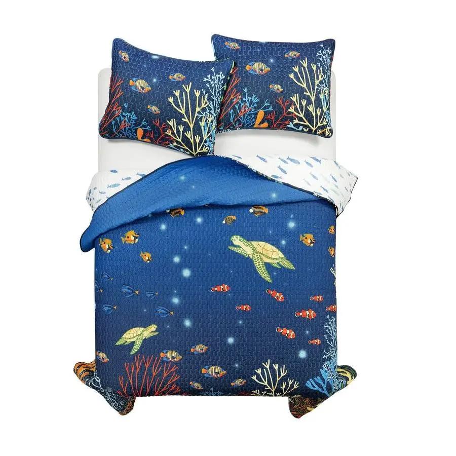 Twin 2 Piece Lightweight Ocean Navy Blue Clown Fish Coral Reversible Quilt Set by HomePacific