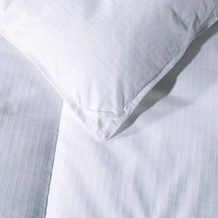Twin Size All Seasons Soft White Polyester Down Alternative Comforter by HomePacific