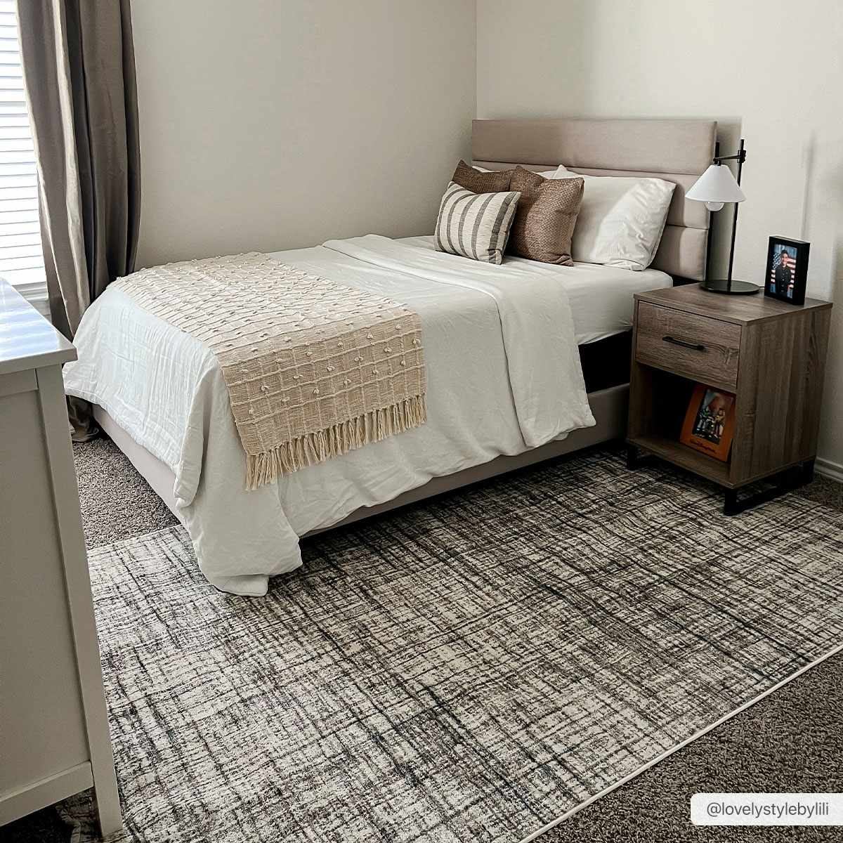 Taysan Area Rug - Clearance by Boutique Rugs