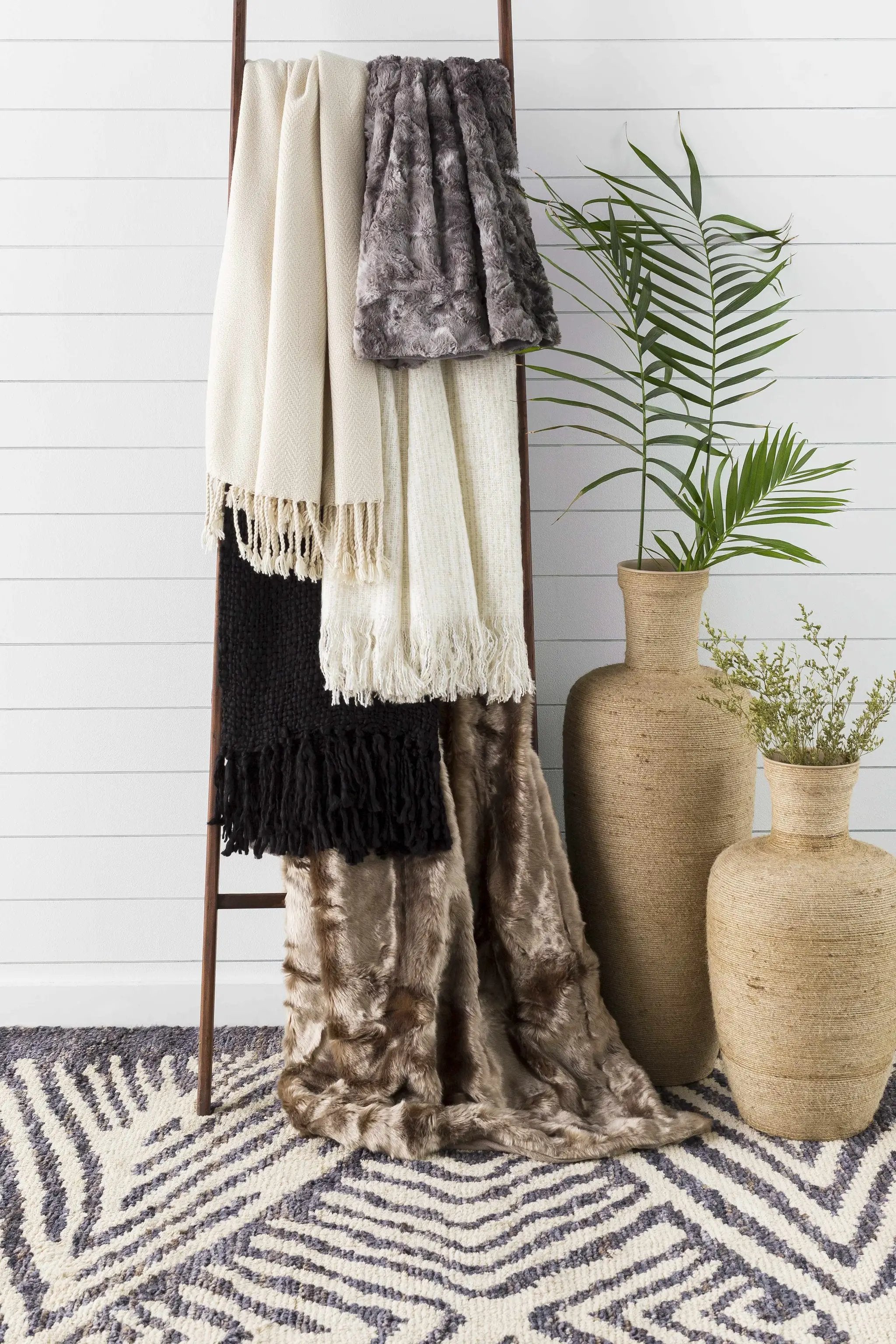 Bradshaw Clearance Jute Rug - Clearance by Boutique Rugs