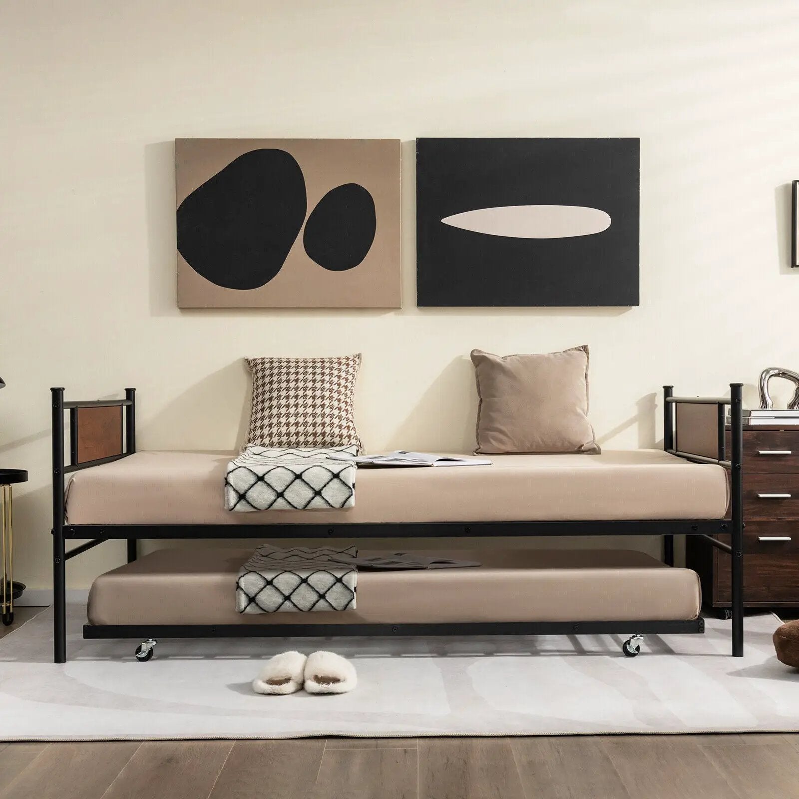 Twin Size 2-In-1 Daybed Frame with Pullout Trundle by DirectDeals