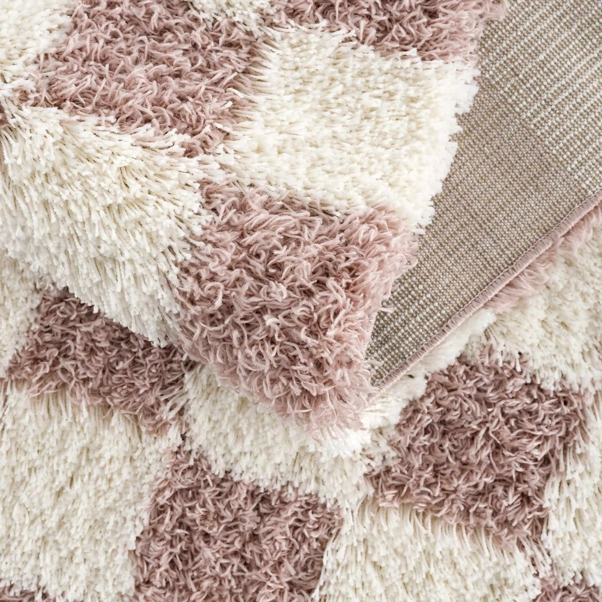 Atira Pink Checkered Area Rug by Hauteloom