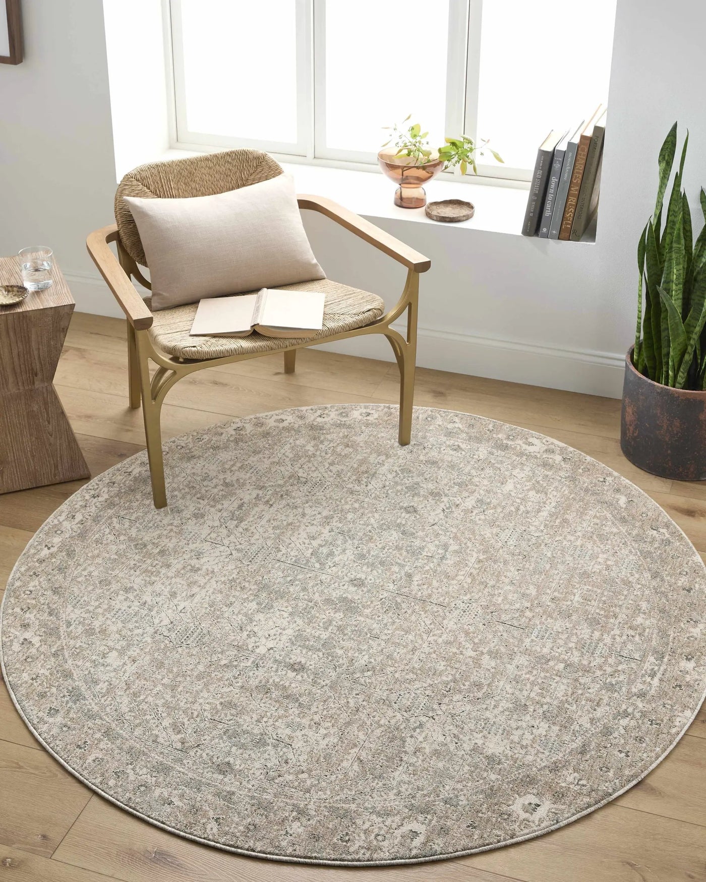 Avalyn Area Rug by Boutique Rugs