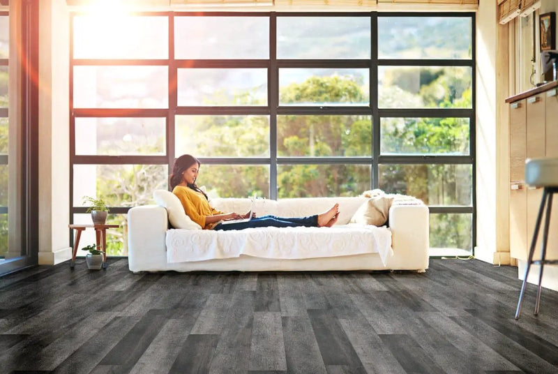 Andover Dakworth Semi Gloss T Molding Wood Look Lvt Moldings 1.77x0.28 in a finished room
