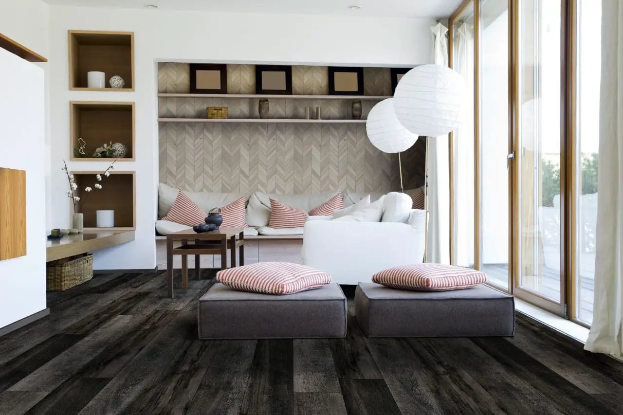 Andover Dakworth Semi Gloss T Molding Wood Look Lvt Moldings 1.77x0.28 in a finished room