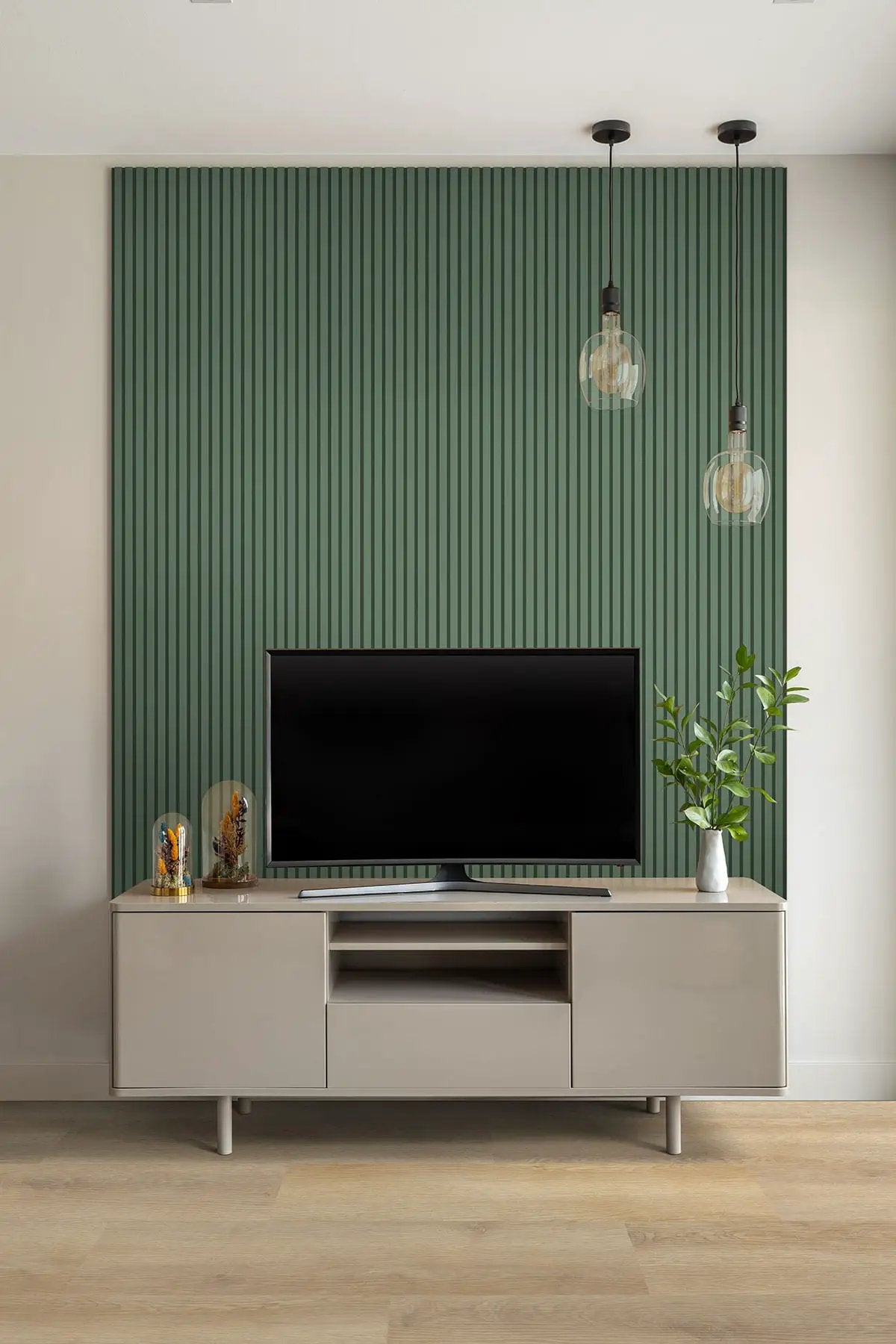 Laurel Hyde Haven Semi Gloss Wood Look Lvt Moldings 12x1.25 1.25 inch in a finished room
