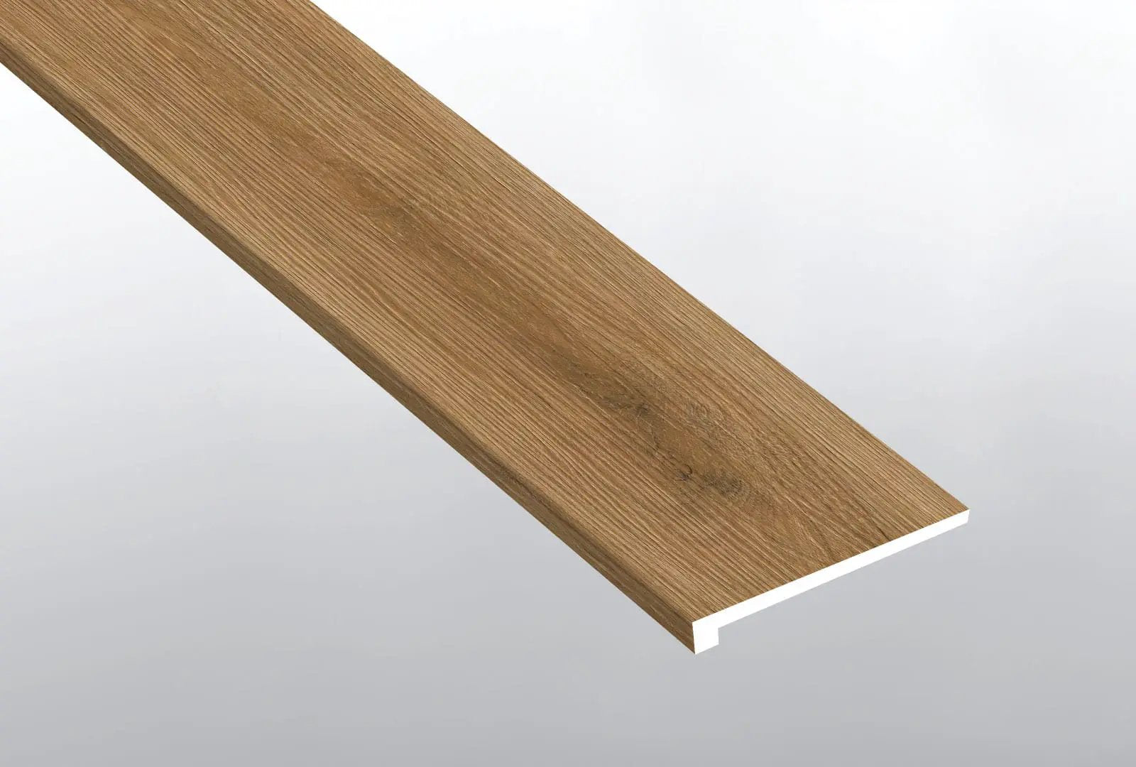 Cyrus 2.0 Amber Forrester Semi Gloss Wood Look Lvt Moldings 12x1.25 close up