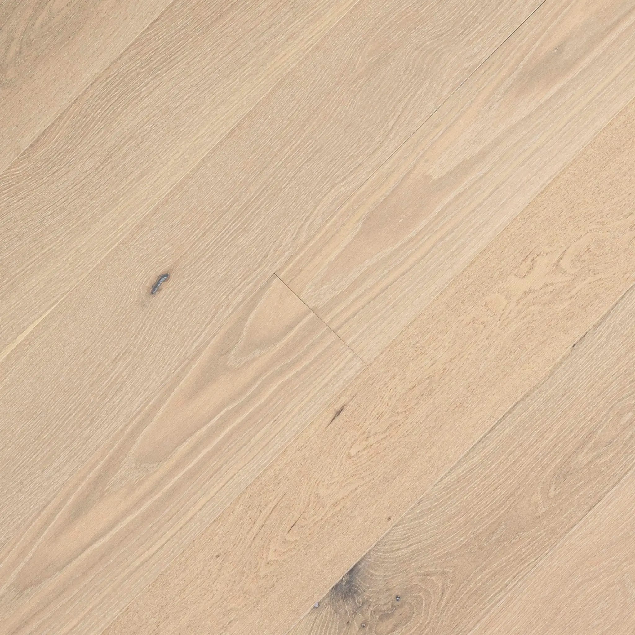Woodhills Bali Buff Oak Wood Semi Gloss Quarter Round Look Moldings 0.64x0.75 angled view