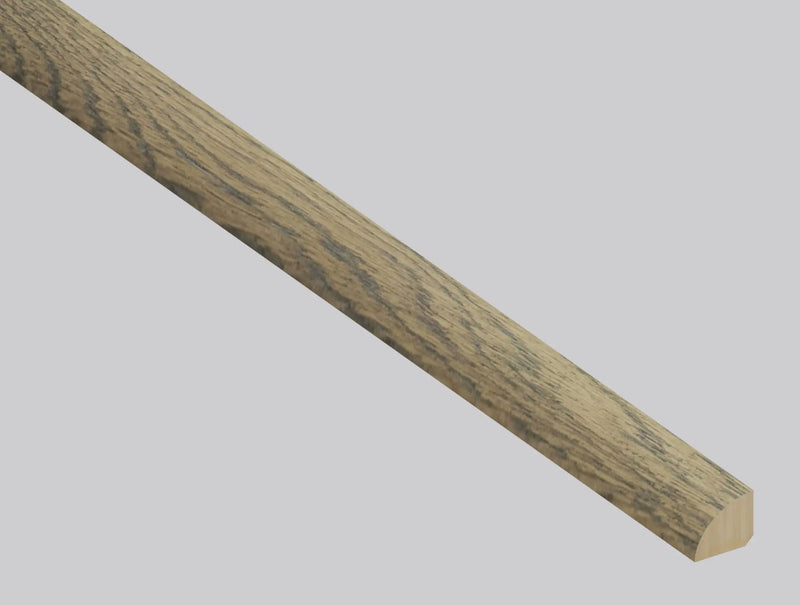 Woodhills Chestnut Heights Oak Wood Semi Gloss Quarter Round Look Moldings 0.64x0.75 close up