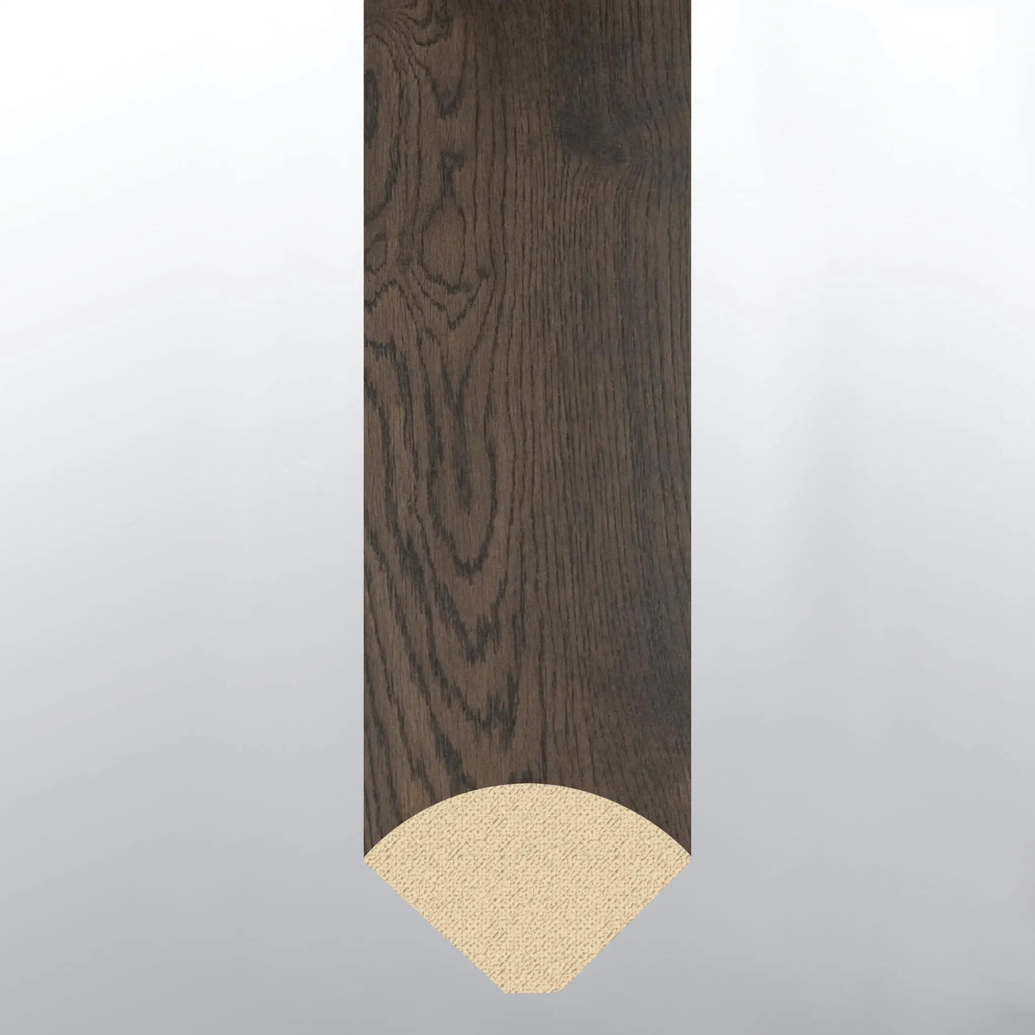 Woodhills Estate Oak Wood Semi Gloss Quarter Round Look Moldings 0.64x0.75 close up