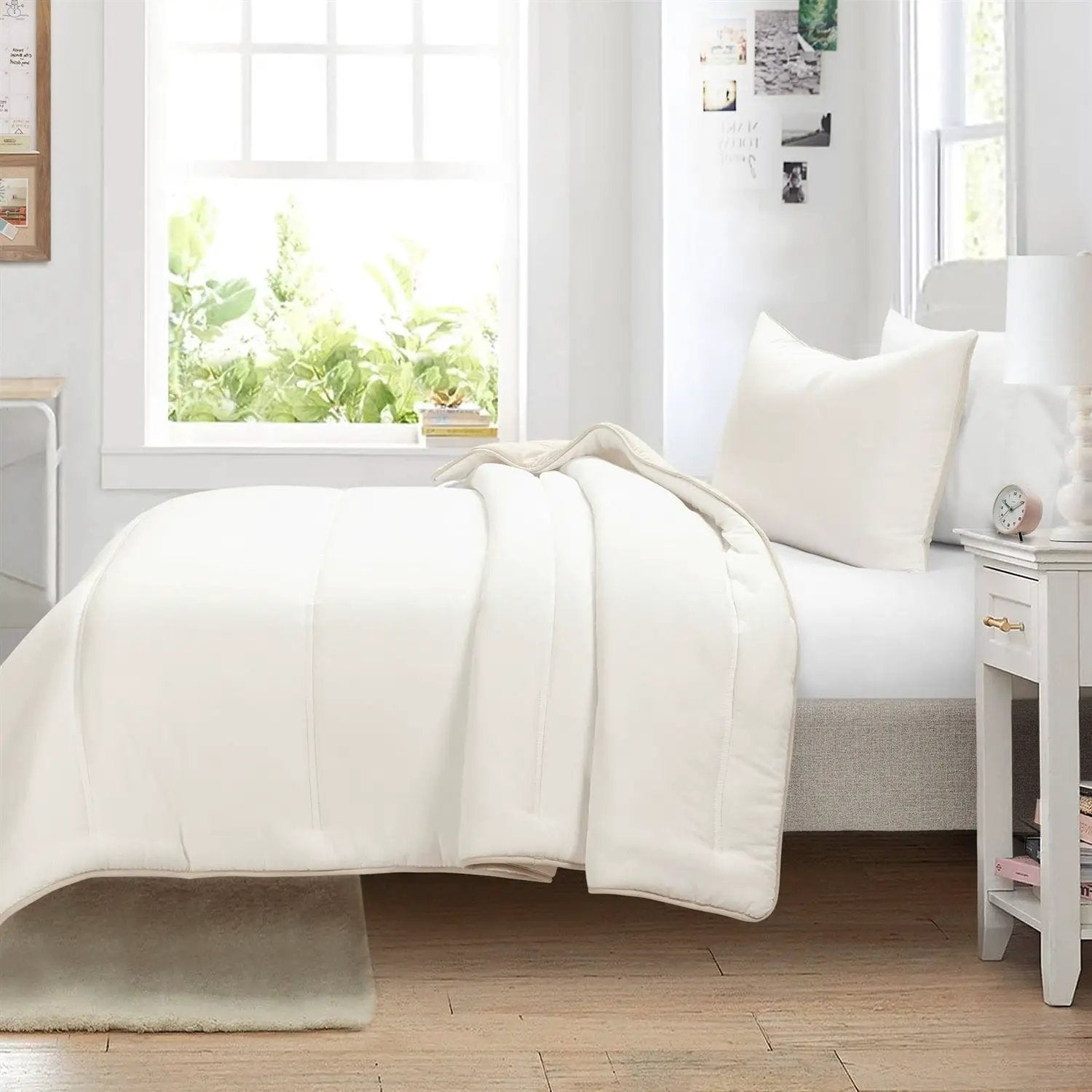 Twin/XL Soft Lightweight Reversible Quilted Comforter Set in White/Beige by HomePacific