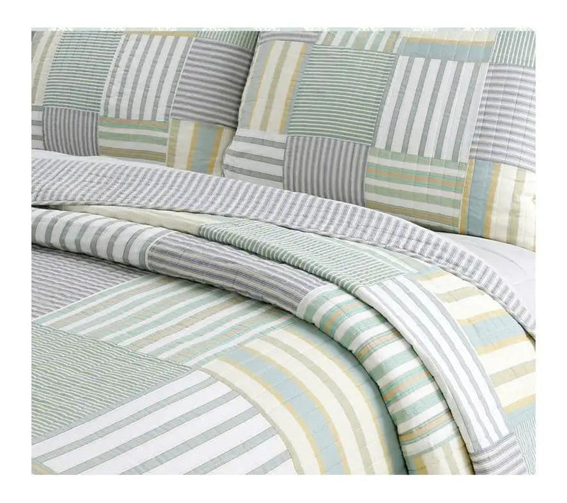 Full/Queen Size Soft Reversible Patches 100% Cotton Quilt Set by HomePacific