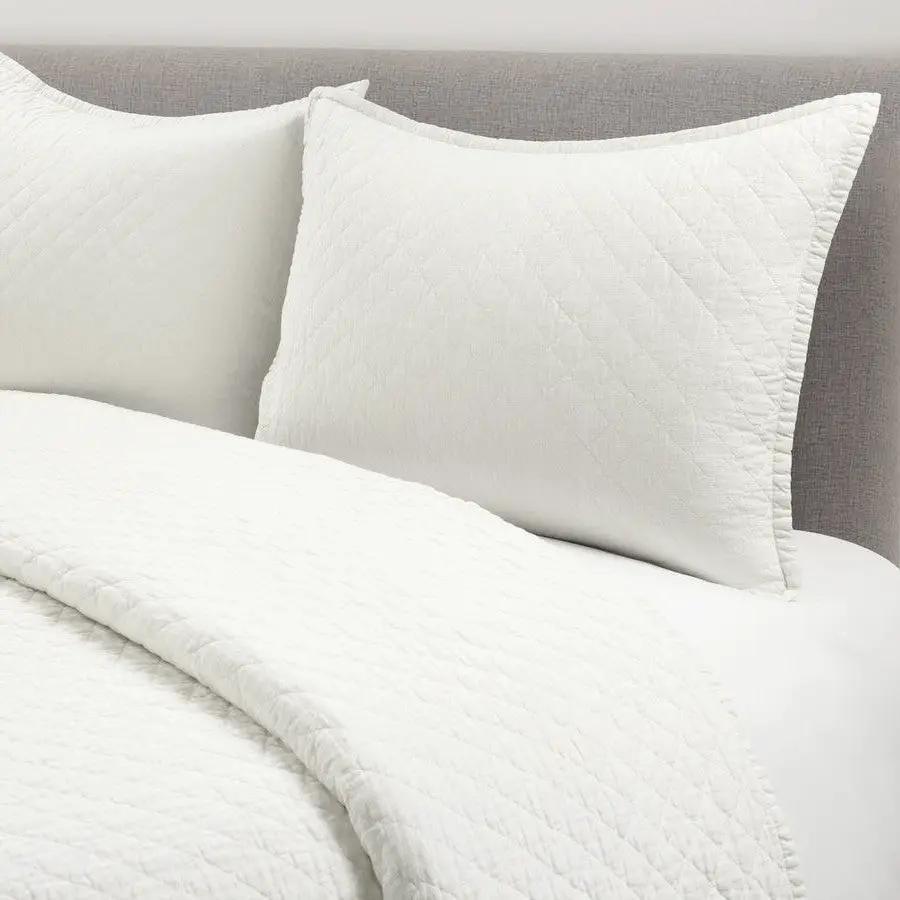 Full/Queen Lightweight Cotton Linen White Textured Reversible 3-Piece Quilt Set by HomePacific