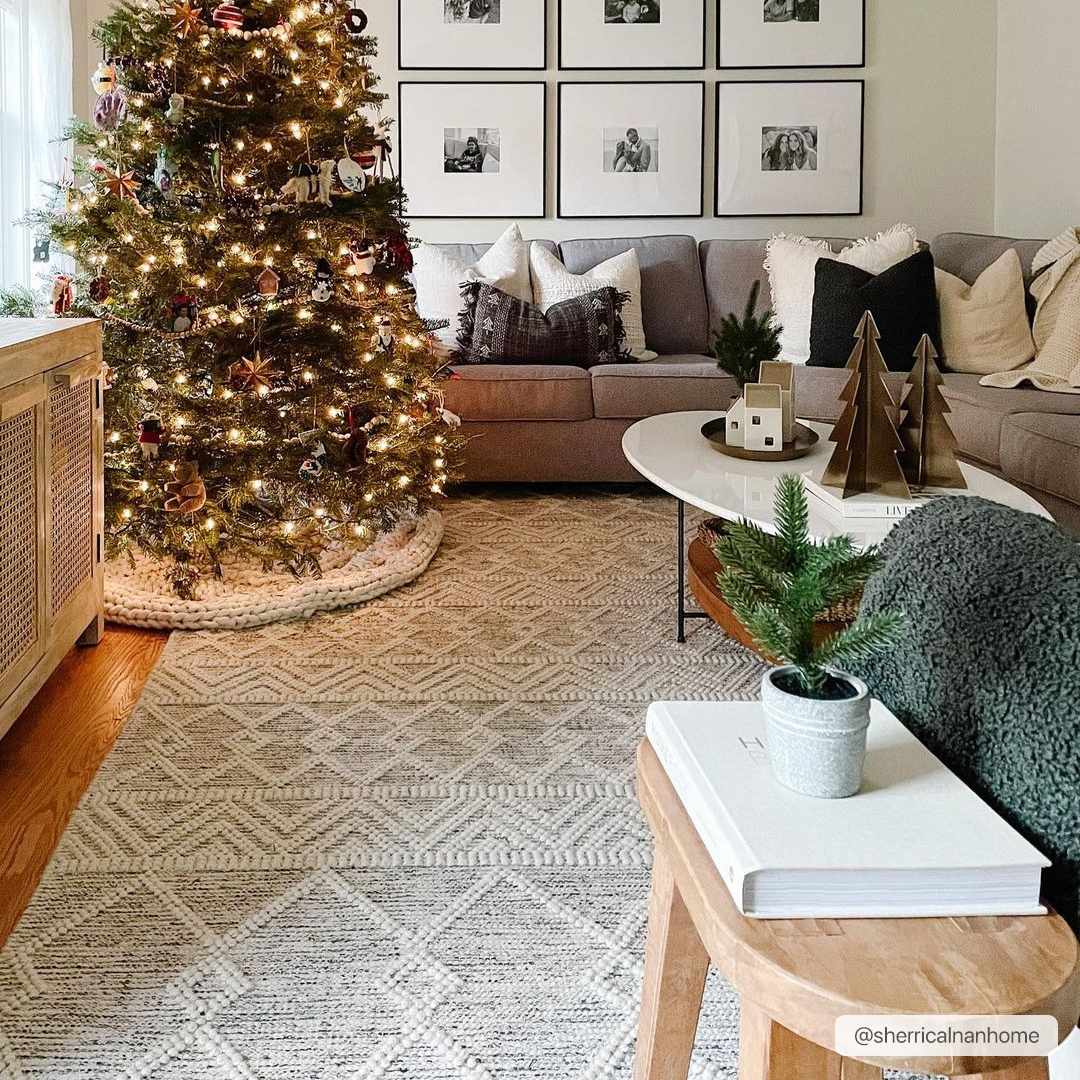 Whittington Wool Area Rug by Boutique Rugs
