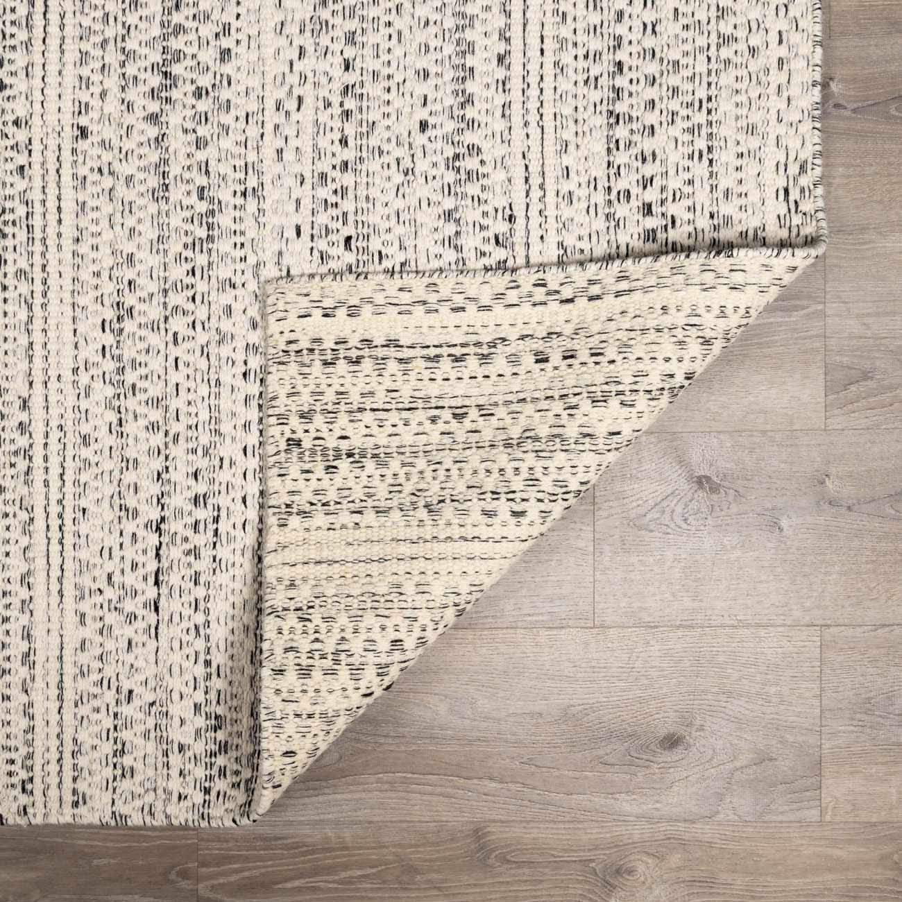 Williford Wool Area Rug by Boutique Rugs