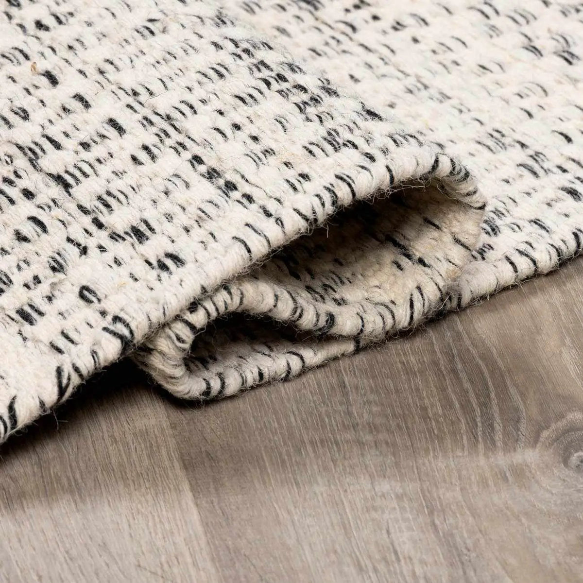 Williford Wool Area Rug by Hauteloom