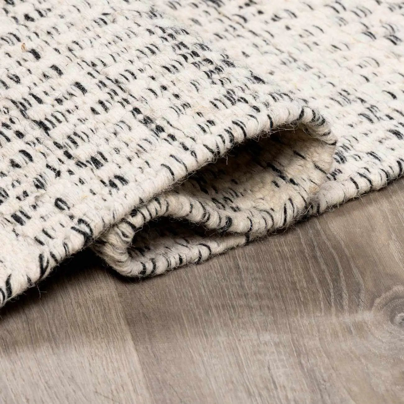 Williford Wool Area Rug by Boutique Rugs