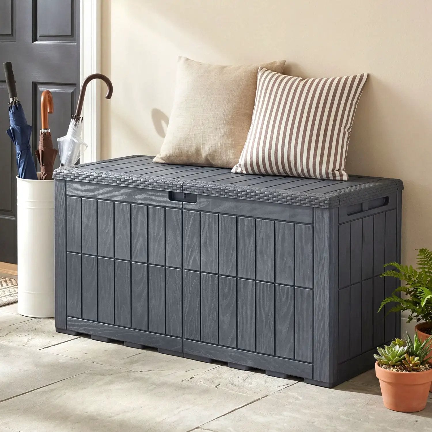 100 Gallon Outdoor Deck Box with Lockable Lid by DirectDeals