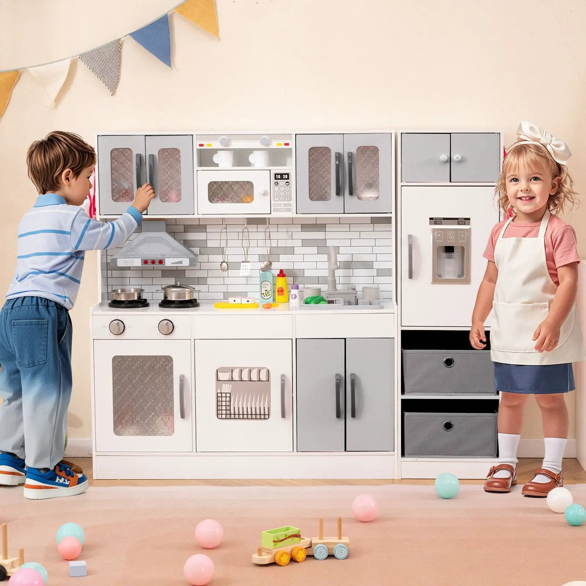 Wooden Kitchen Playset with Lights and Sounds for Ages 3+ by DirectDeals