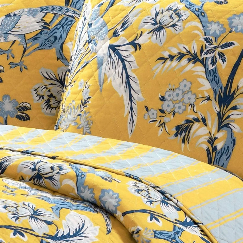 Full/Queen Yellow Blue Peacocks Floral Lightweight Polyester 3-Piece Quilt Set by HomePacific