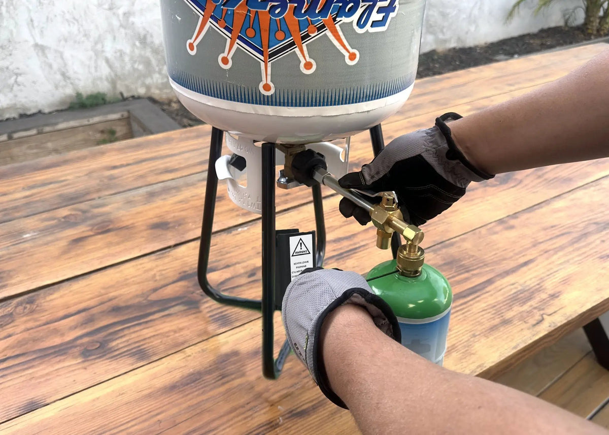 Flame King Eco Friendly Sustainable 1lb Empty Refillable Propane Tank LP Cylinder by Flame King Products