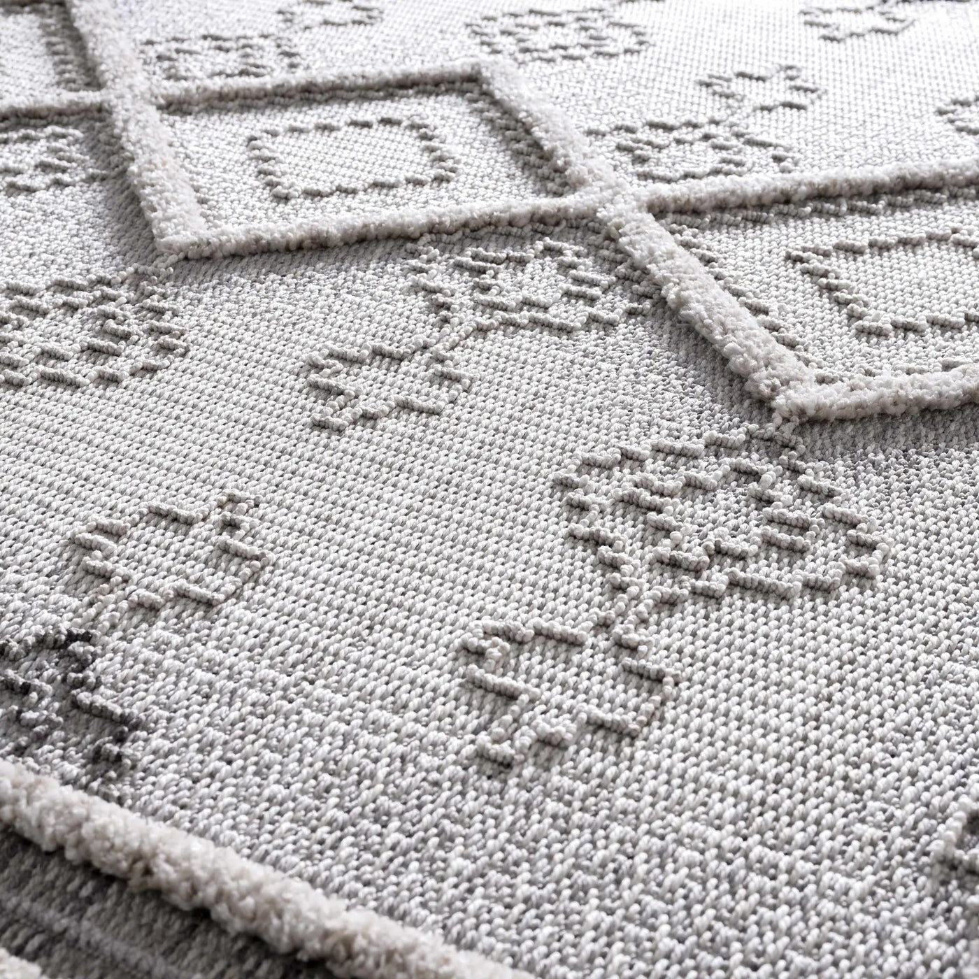 Amaga High-Low Rustic Rug by Boutique Rugs