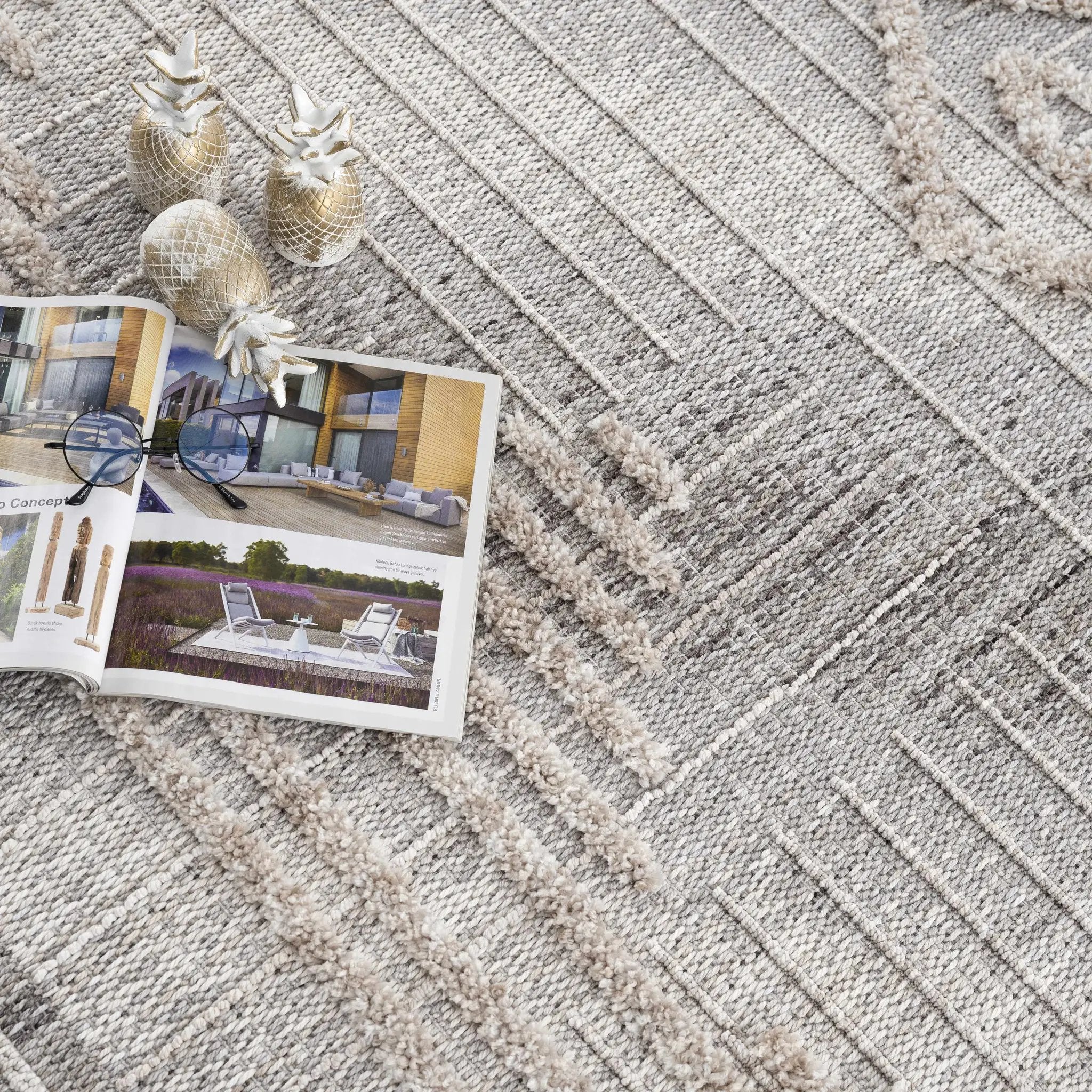 Calituban Area Rug - Clearance by Boutique Rugs
