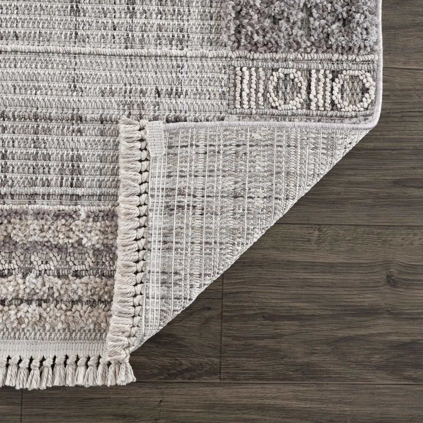 Naivasha Elegant High/Low Area Rug by Boutique Rugs