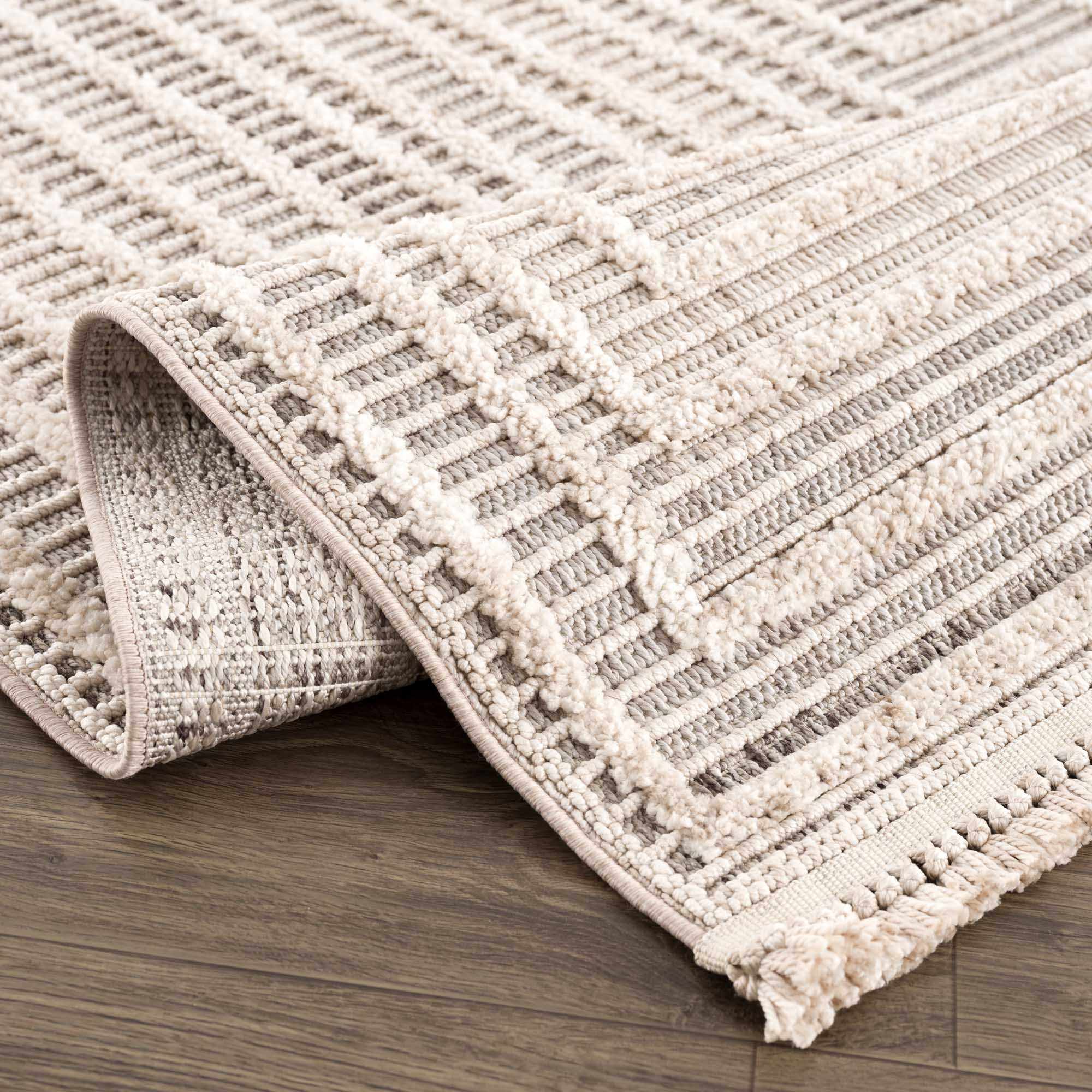 Lunao Area Rug by Boutique Rugs