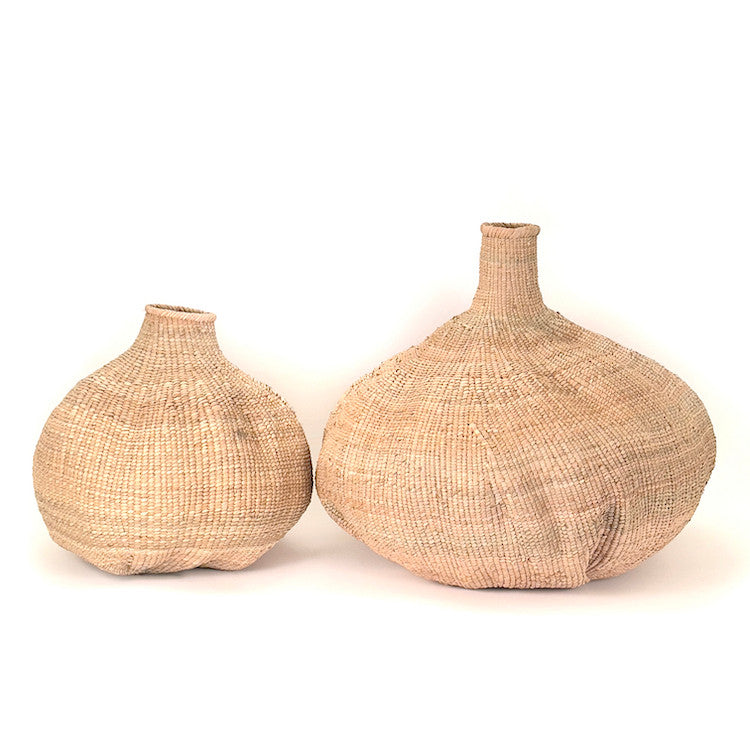 Garlic Tonga Sculptural Basket - Large, photo 4 of 6